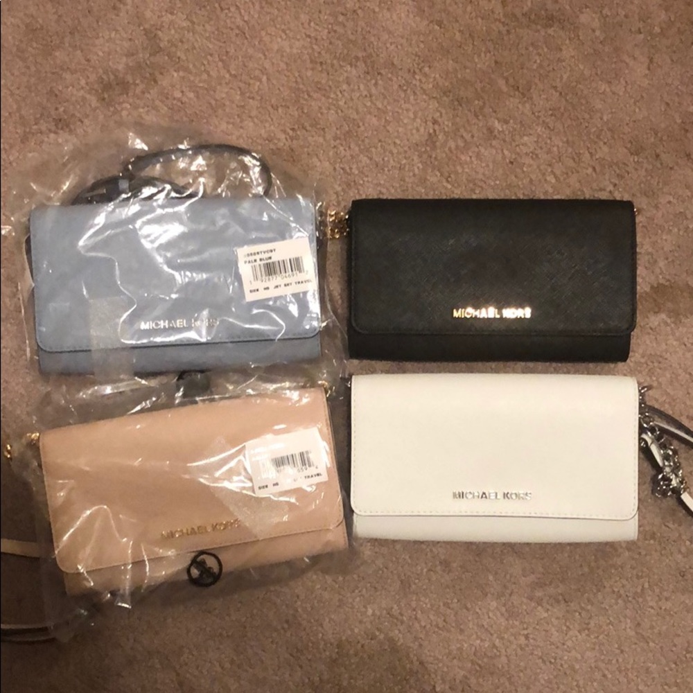NWT MICHAEL KORS JET SET TRAVEL BAG